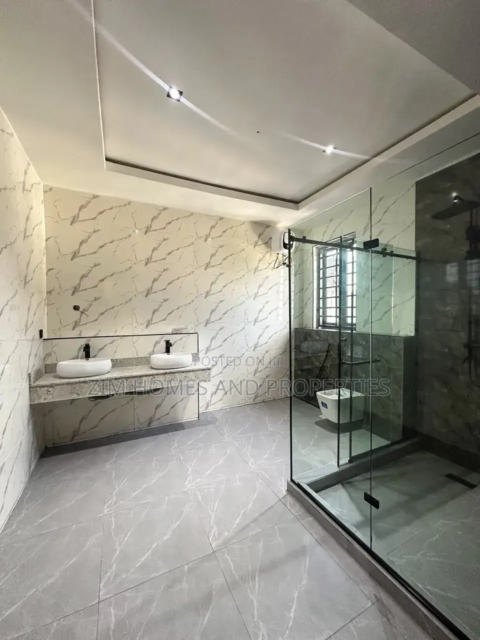 7bdrm Duplex in Zim Homes And, Karsana for sale