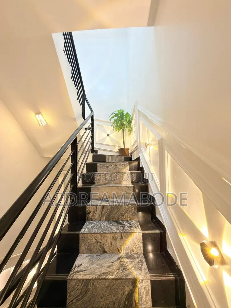 Furnished 5bdrm Duplex in Ikeja for rent