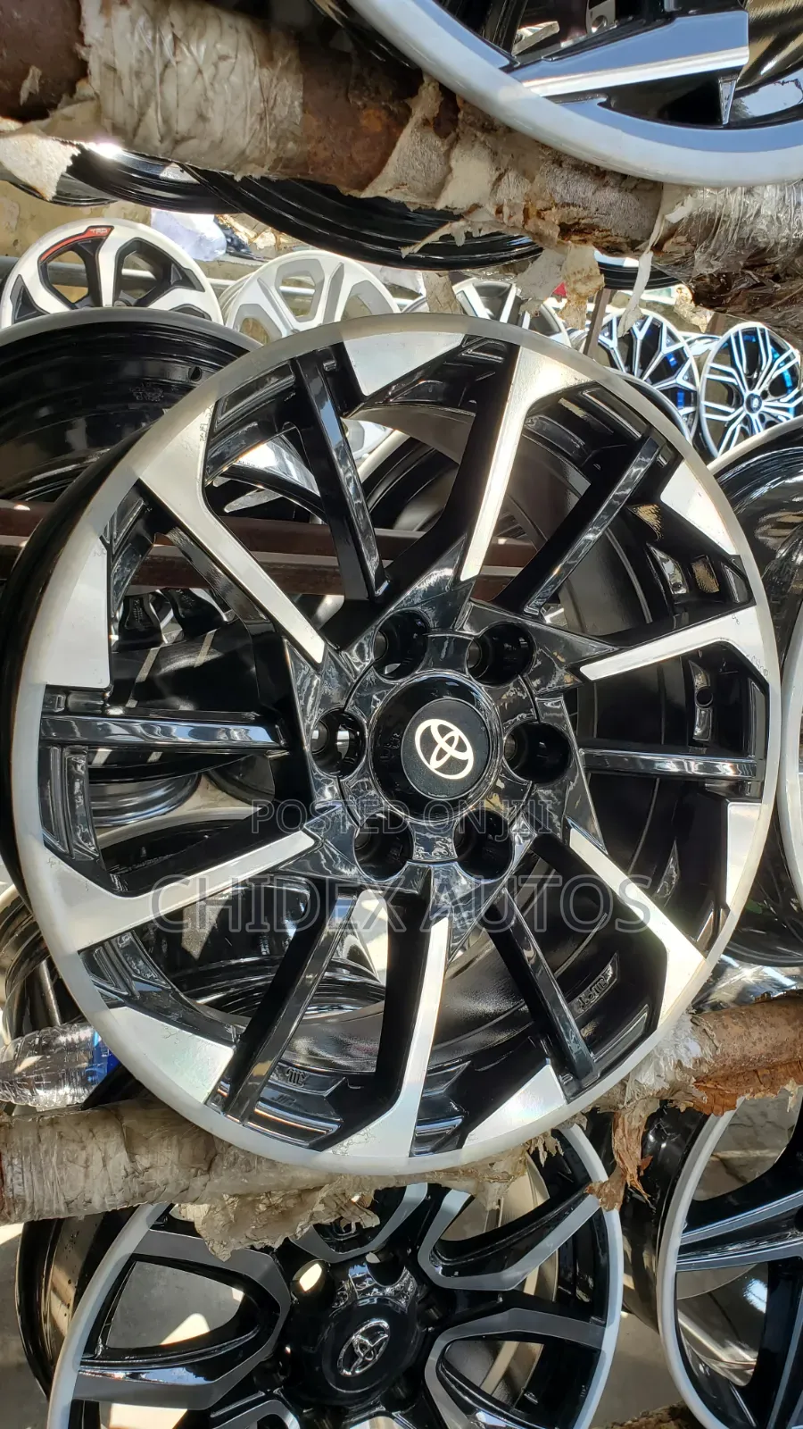 18 Inch Rim for Toyota Palado 6 Hole *