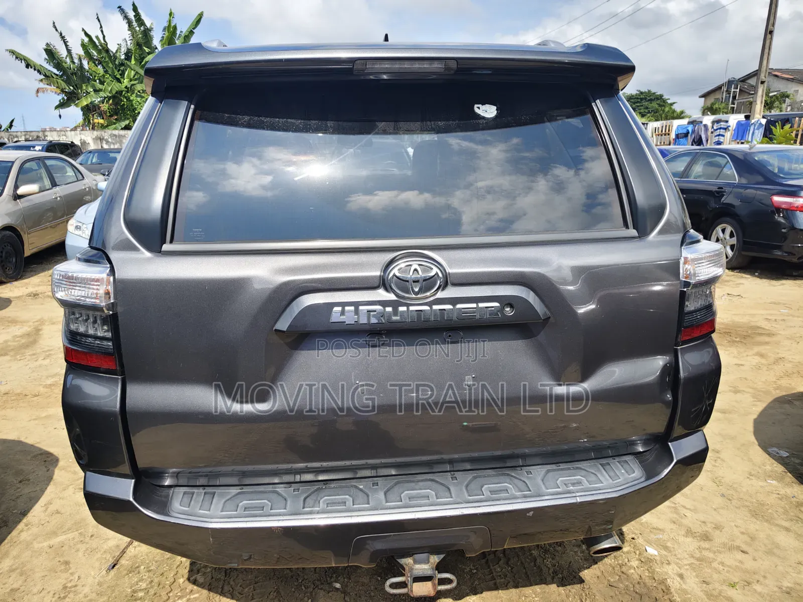 Toyota 4-Runner SR5 Premium 4dr 4x4 (4.0L 6cyl 5A) 2016 Gray