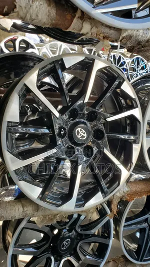 18 Inch Rim for Toyota Palado 6 Hole *