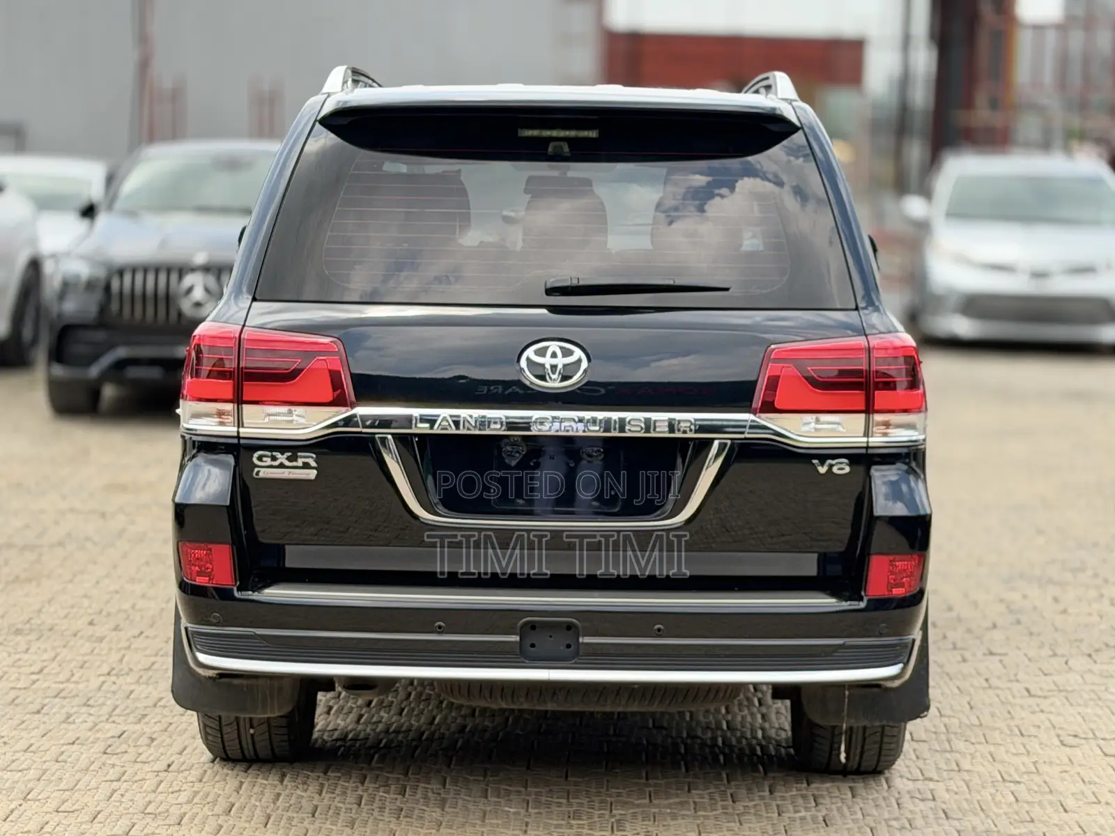 Toyota Land Cruiser 5.7 V8 VXR 2020 Black