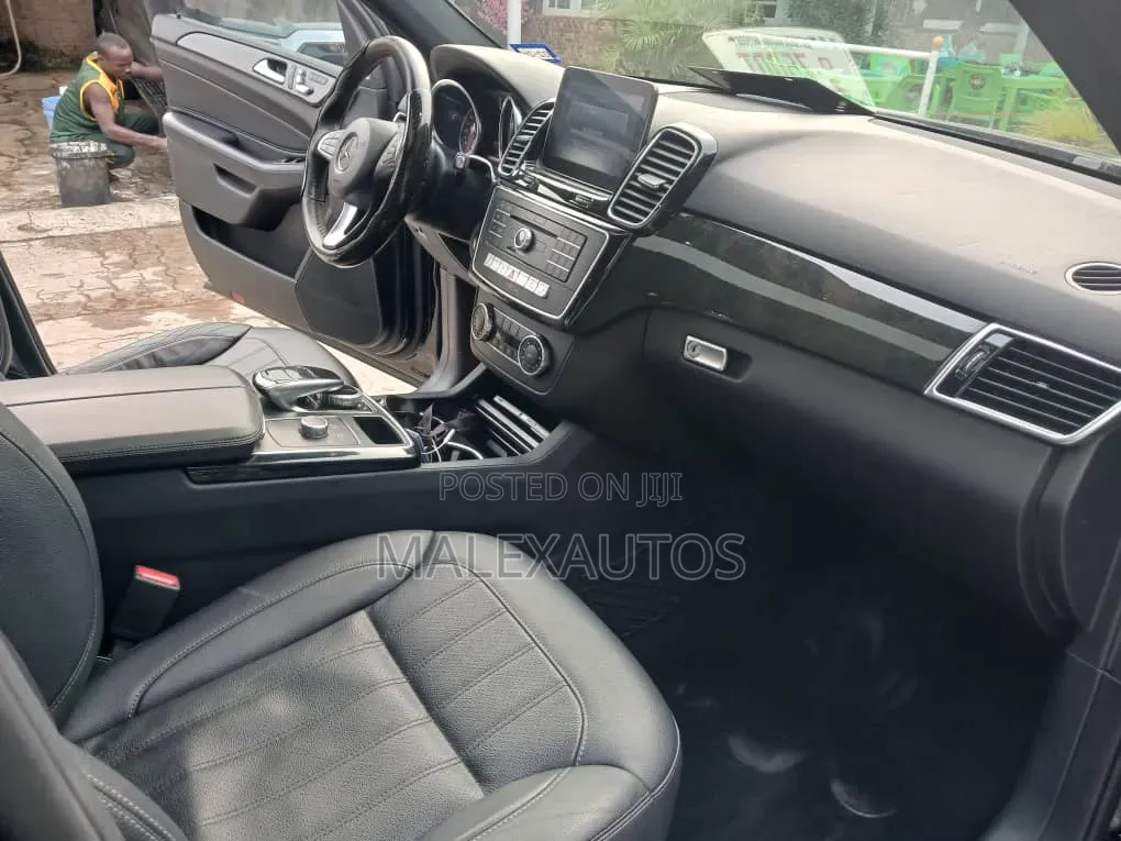 Mercedes-Benz GLE-Class GLE 350 2018 Black