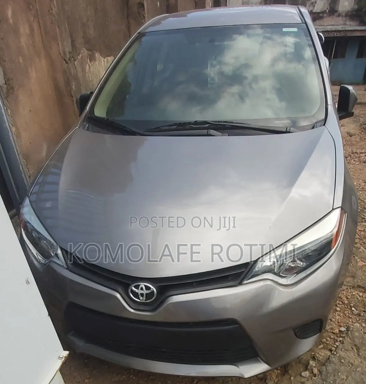 Toyota Corolla L 4dr Sedan (1.8L 4cyl 6M) 2015 Gray