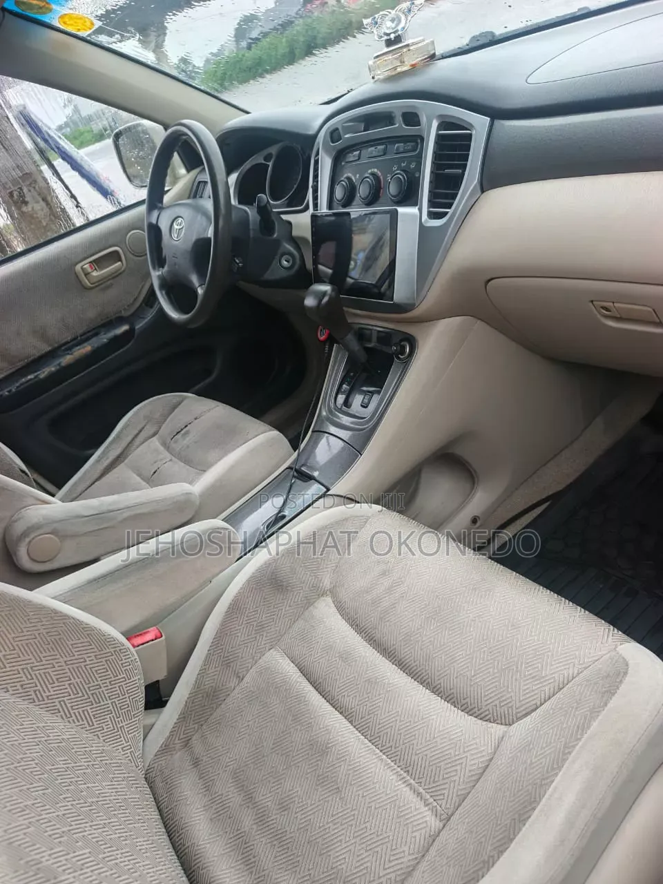 Toyota Highlander V6 FWD 2003 Gold