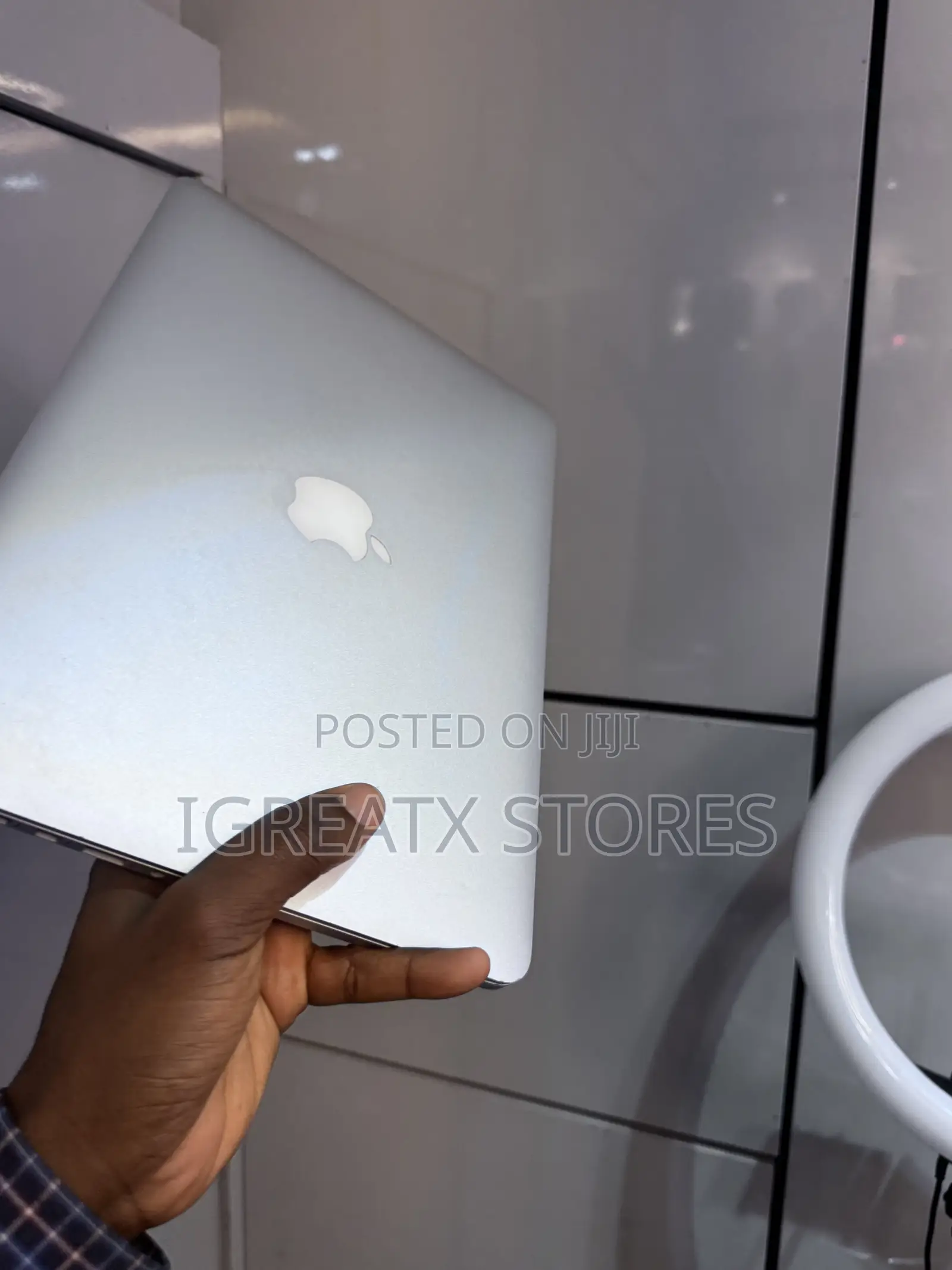 Laptop Apple MacBook Pro 2015 8GB Intel Core i5 SSD 128GB
