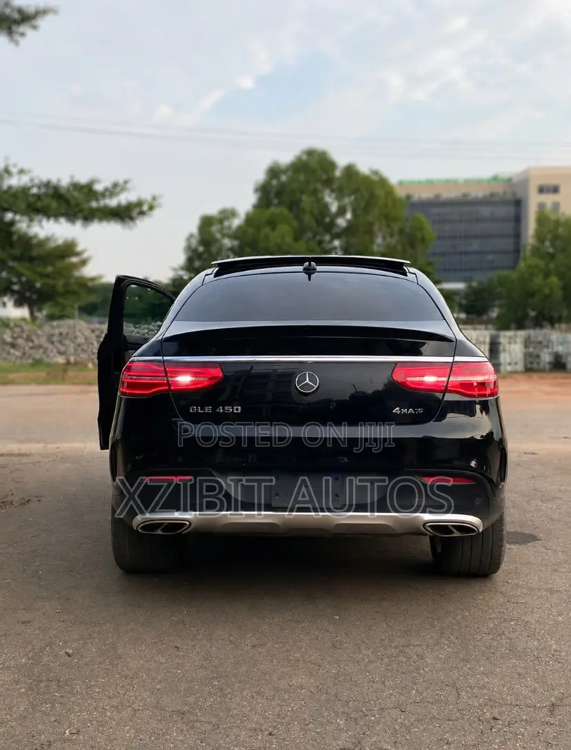 Mercedes-Benz GLE-Class 2016 Black