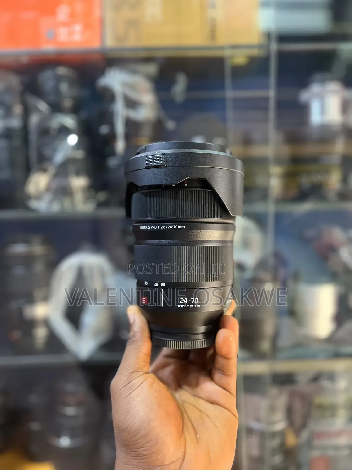 Lumix S Pro 24-70mm F/2.8 Kens