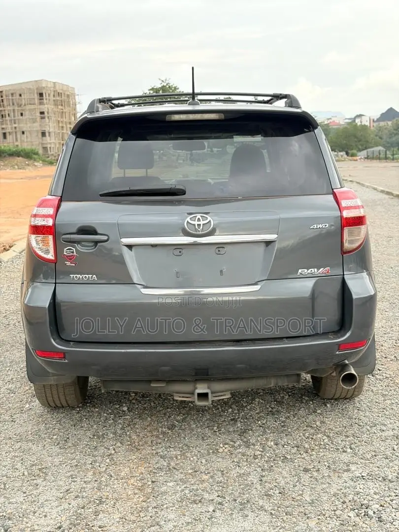 Toyota RAV4 Limited 2009 Gray