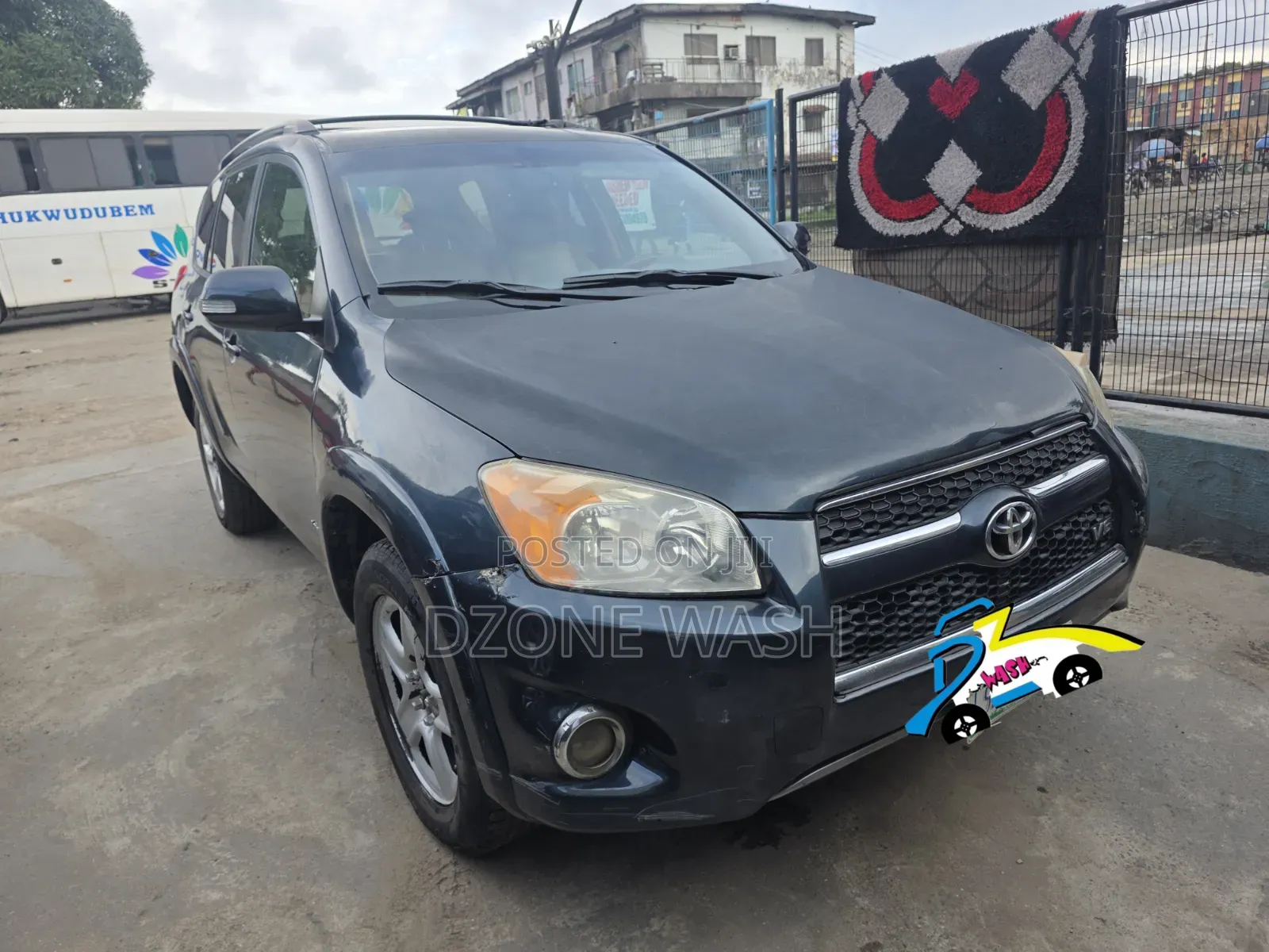 Toyota RAV4 2010 Gray