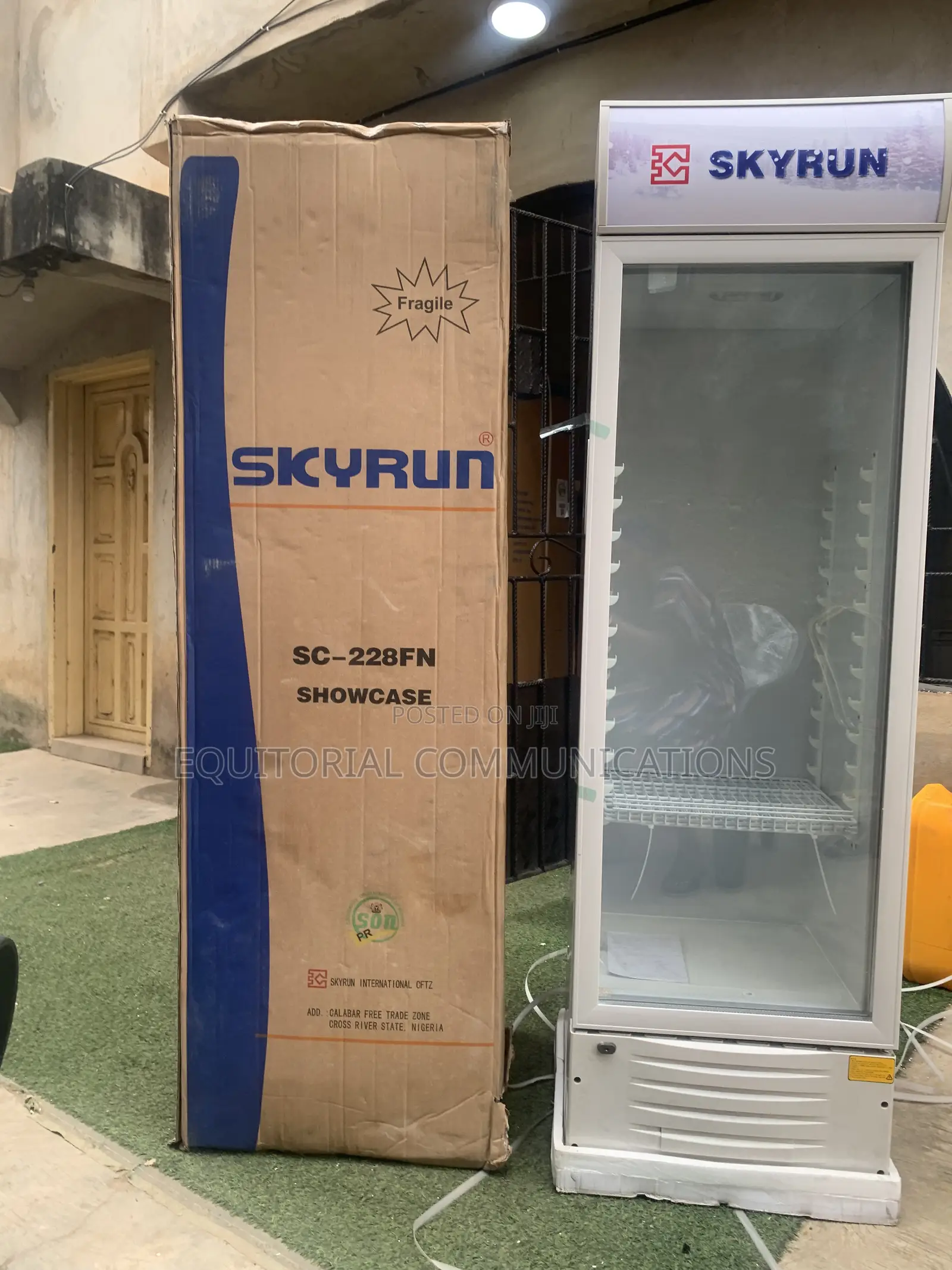 Skyrun SC-228FN Commercial Cooling Showcase