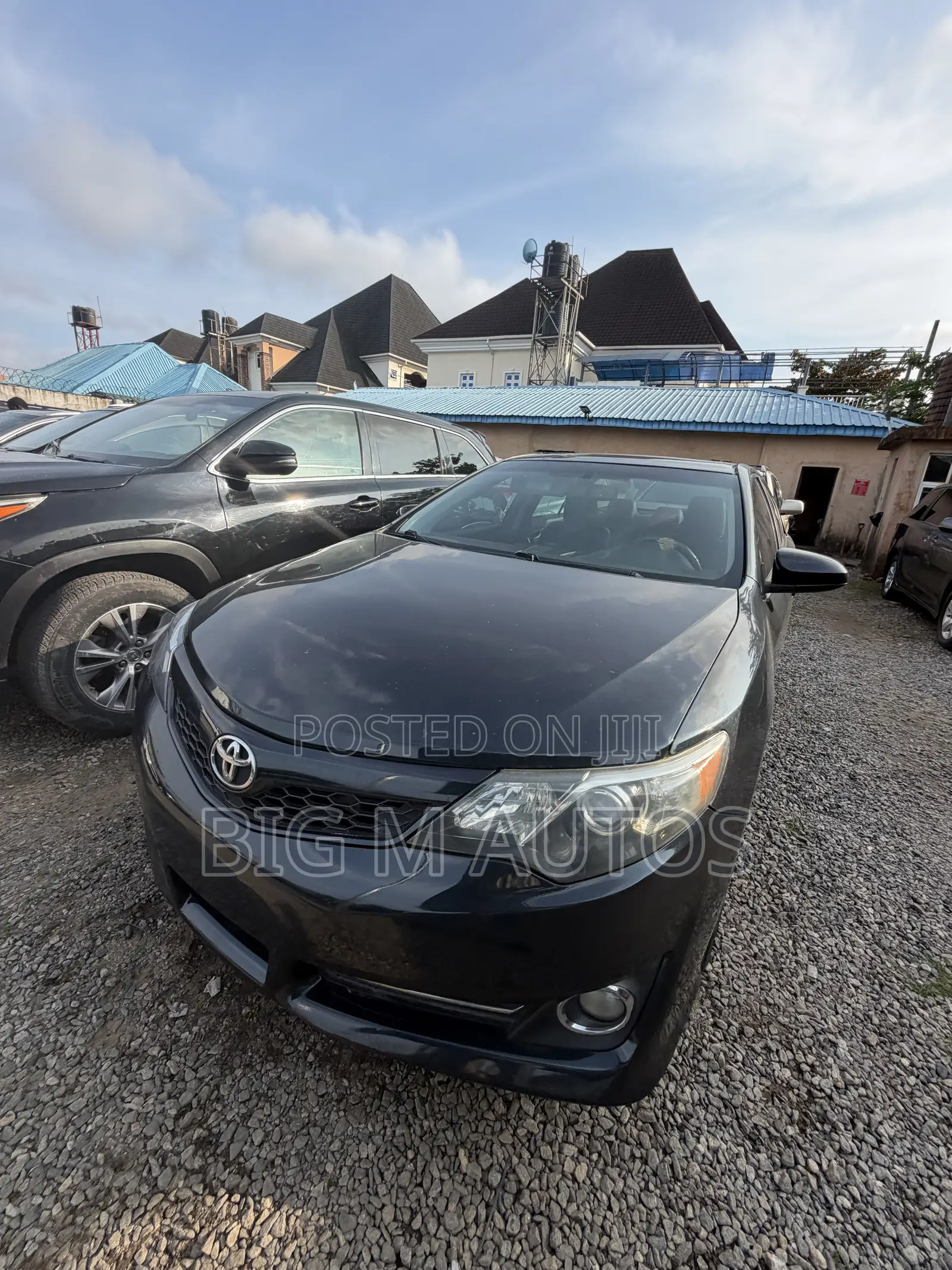 Toyota Camry SE 4dr Sedan (2.5L 4cyl 6A) 2013 Gray