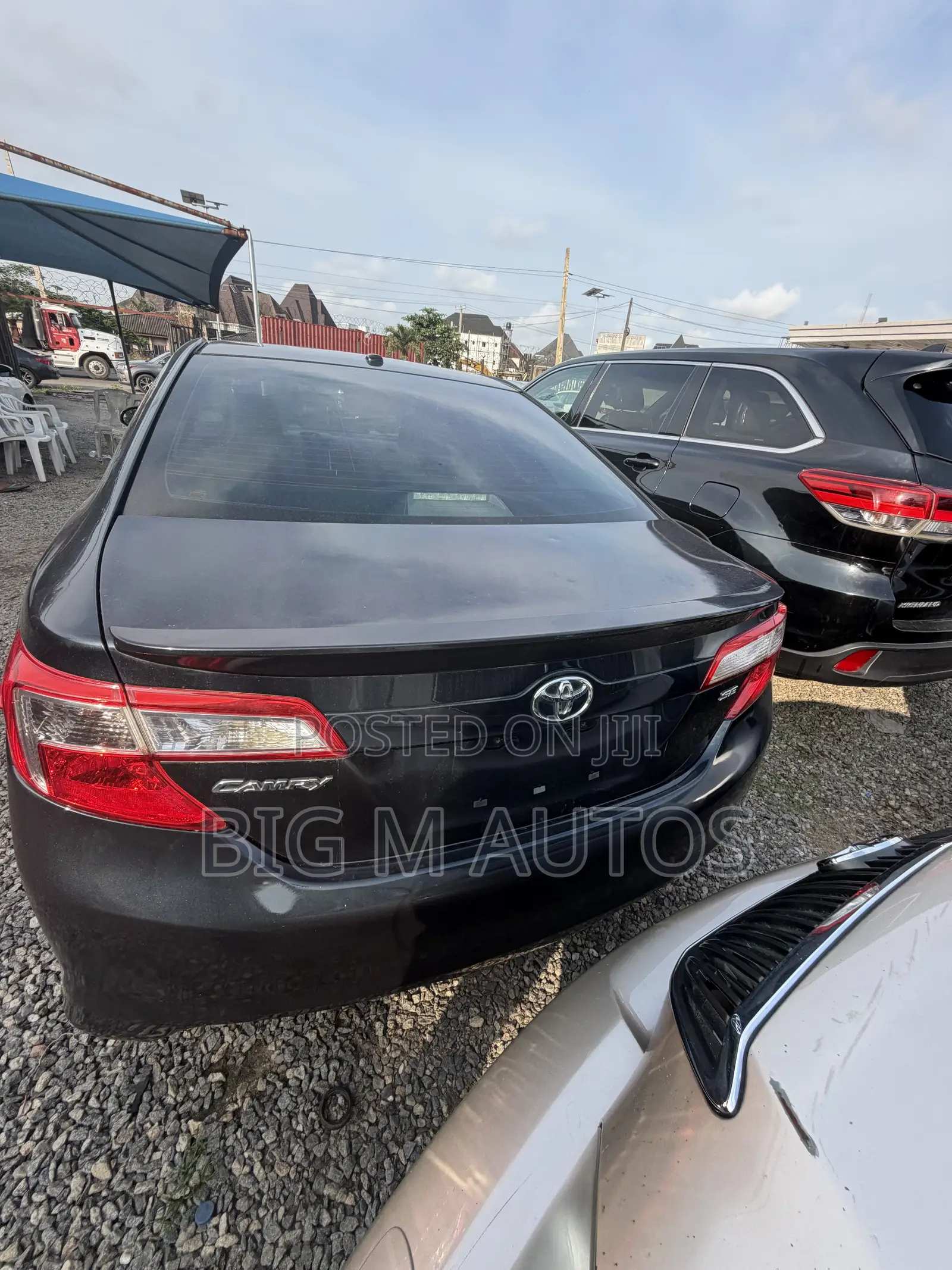 Toyota Camry SE 4dr Sedan (2.5L 4cyl 6A) 2013 Gray