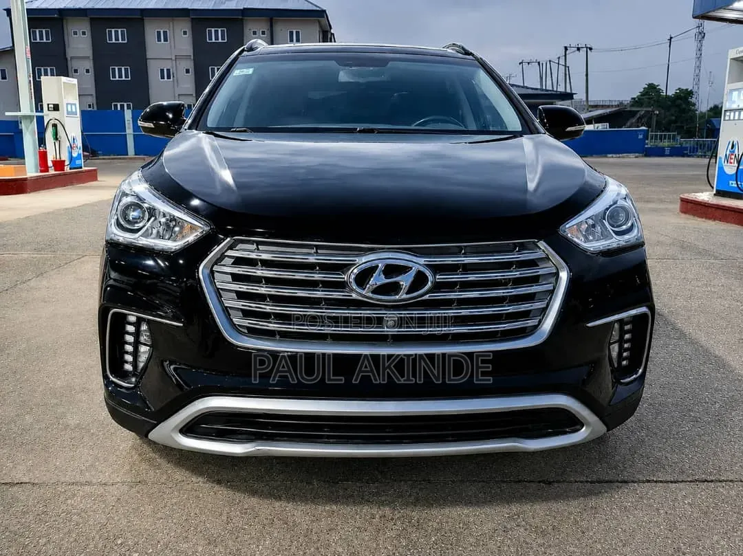 Hyundai Santa Fe Limited Ultimate FWD 2017 Black