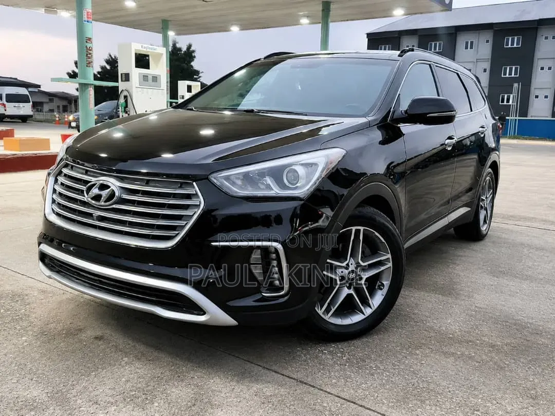 Hyundai Santa Fe Limited Ultimate FWD 2017 Black