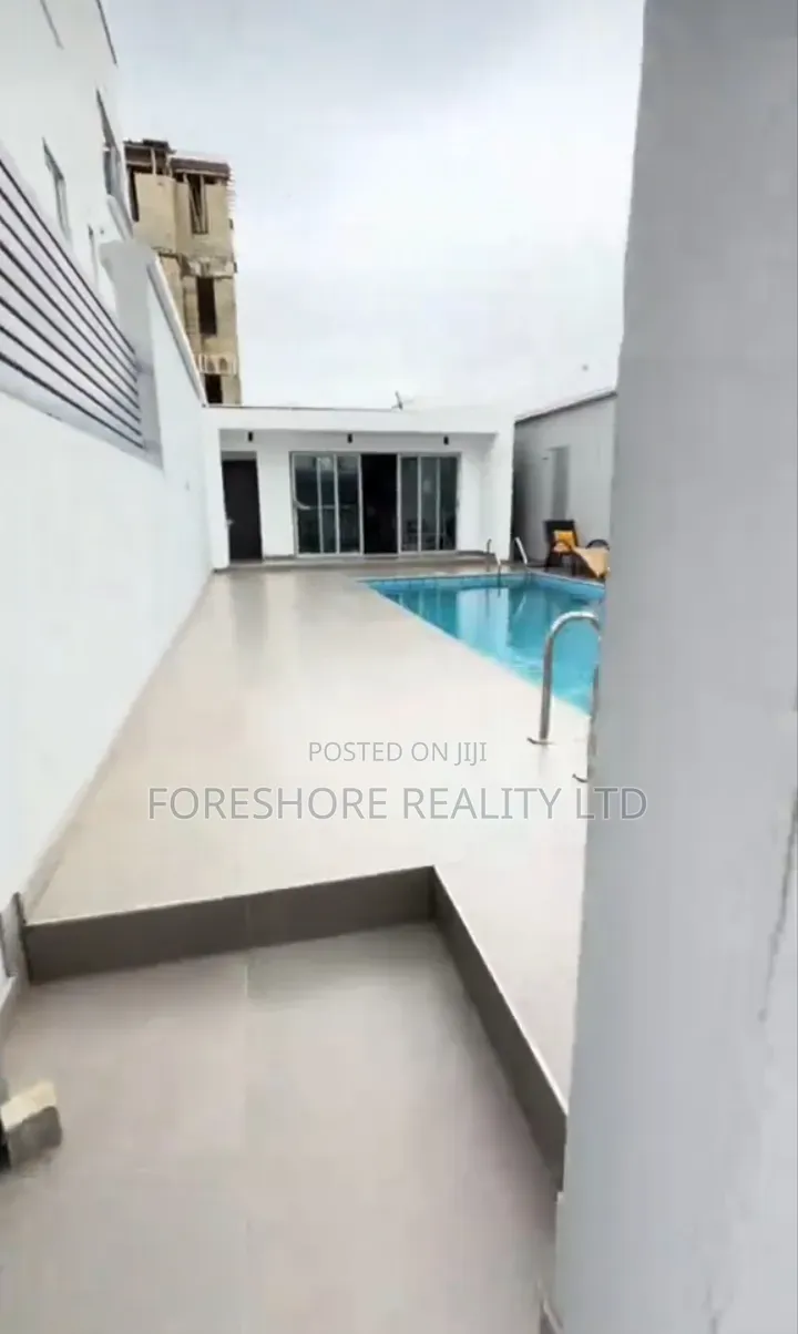 4bdrm House in Ikeja Gra for sale