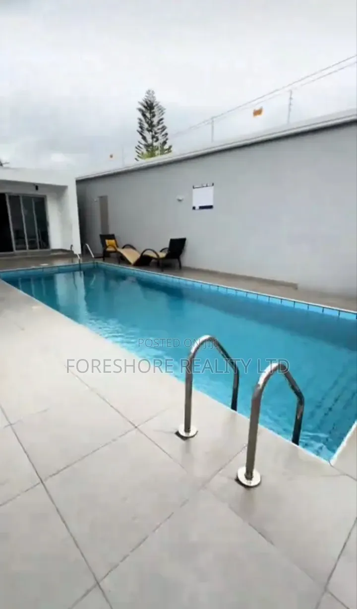 4bdrm House in Ikeja Gra for sale