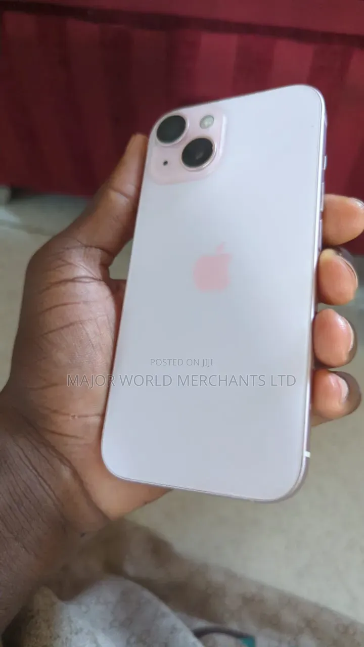 Apple iPhone 15 128 GB White