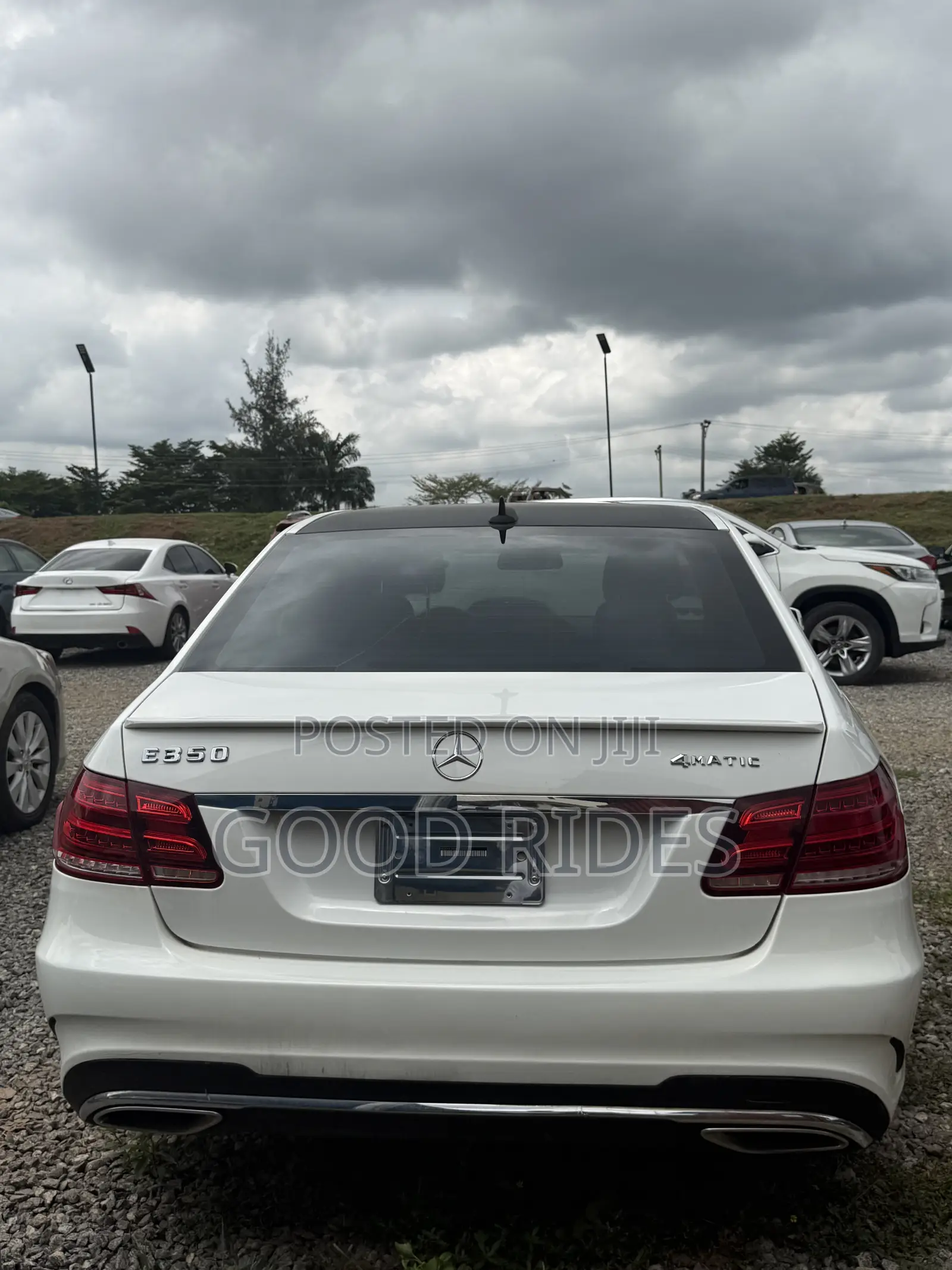 Mercedes-Benz E350 Base 4Matic Sedan AWD (3.5L 6cyl 7A) 2014 White