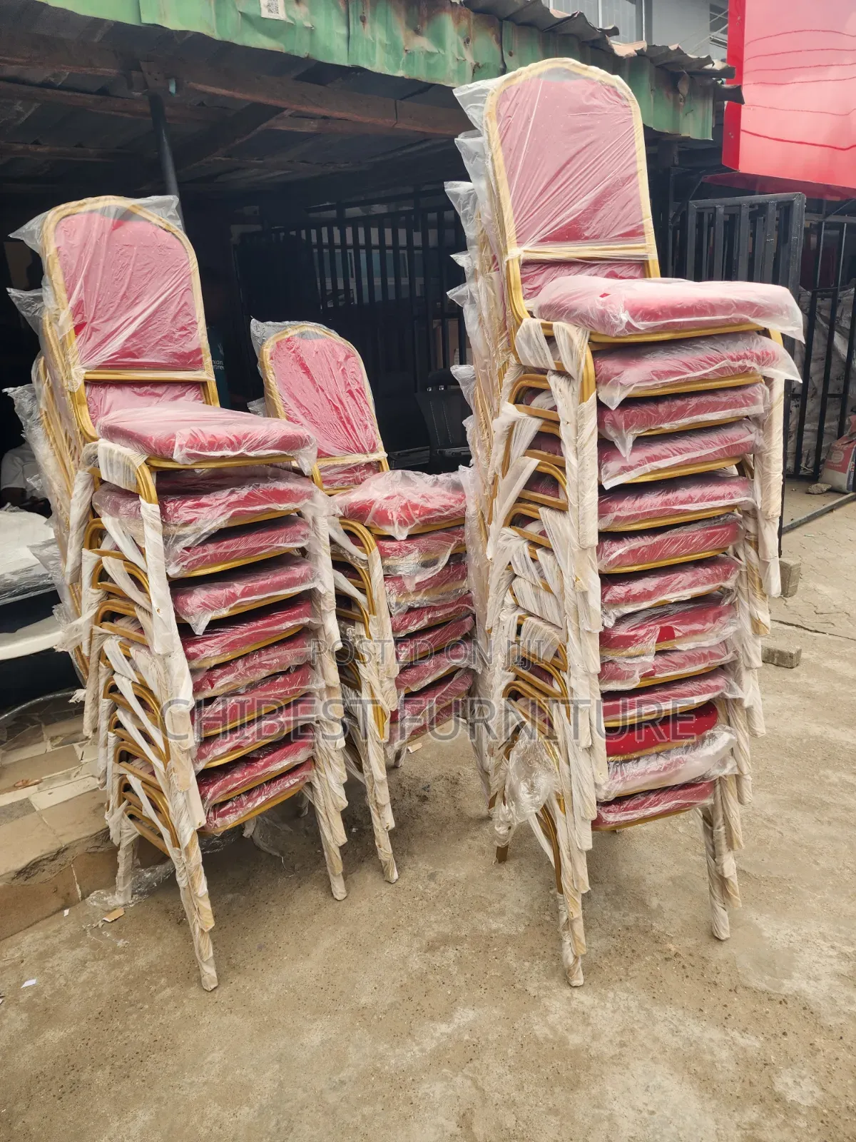 Banquet Chairs Used in Schools, Halls, Event Centers