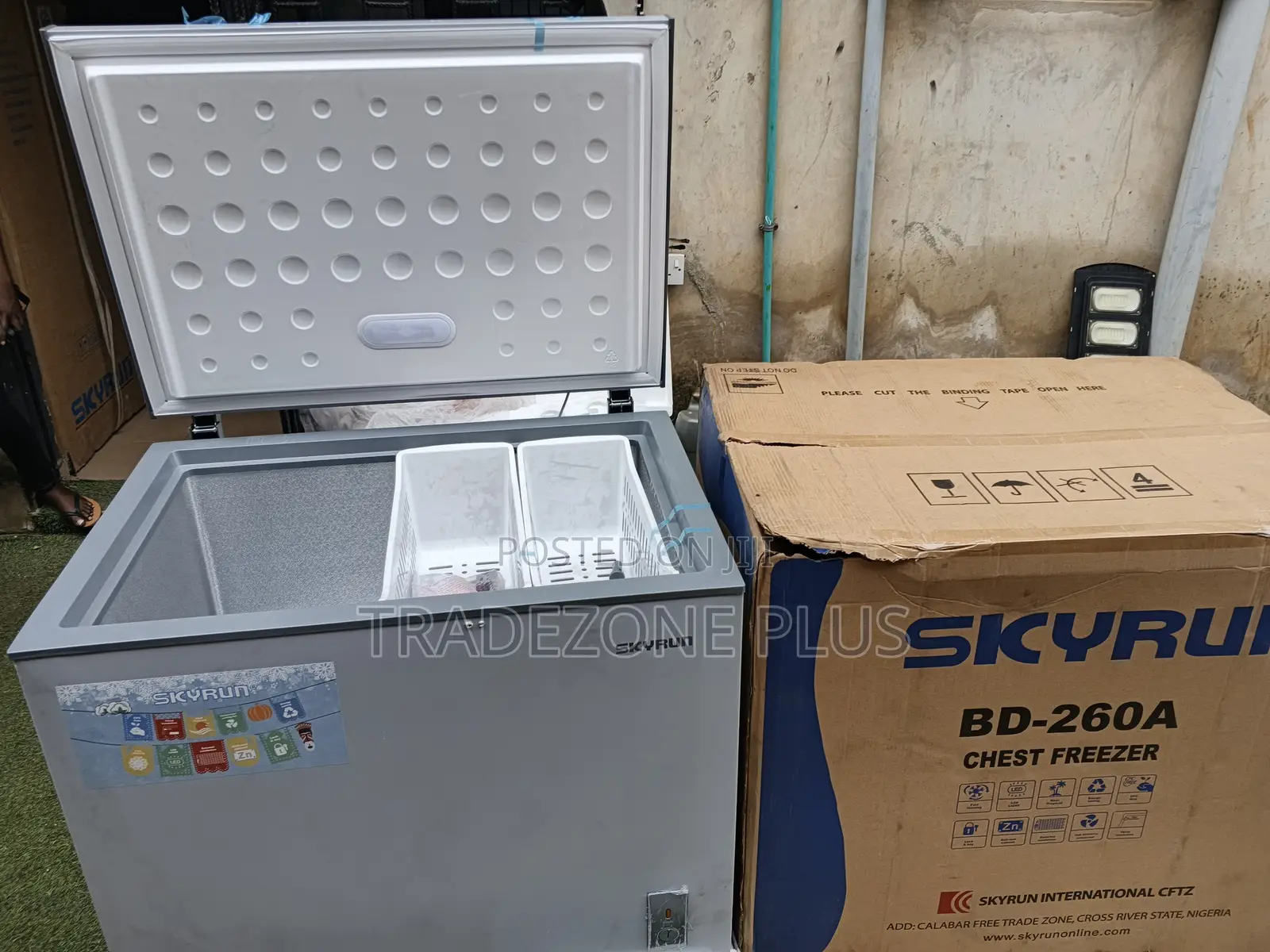 Skyrun BD260A Chest Freezer – Spacious Energy Efficient