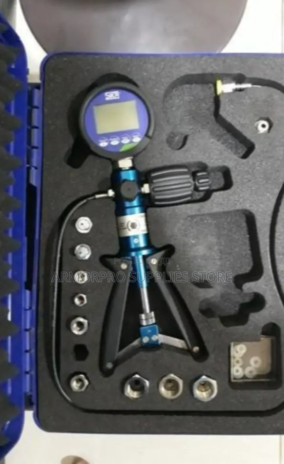 Wika Hydraulic or Pneumatic Pressure Calibration Hand Pump Kit