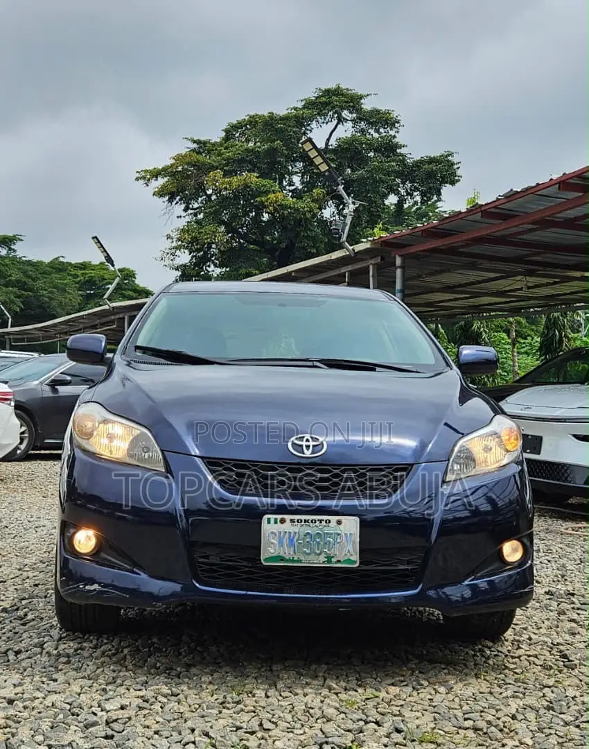 Toyota Matrix 2010 Blue