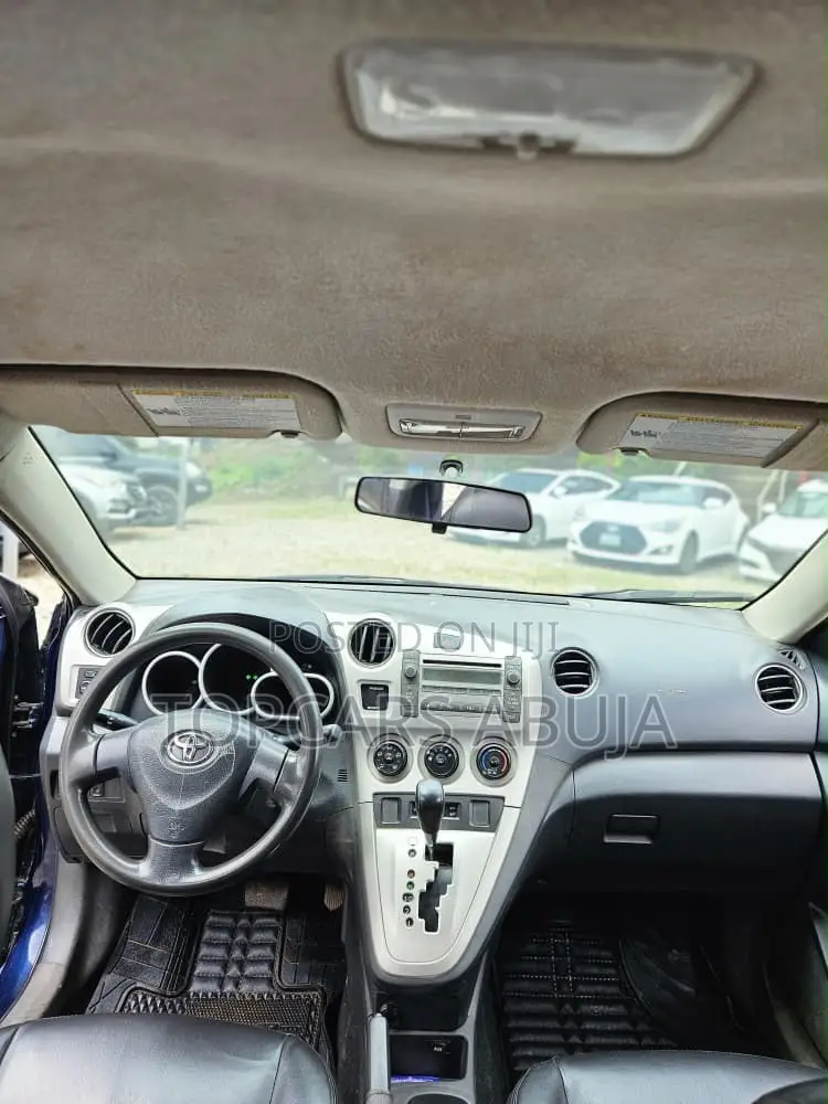 Toyota Matrix 2010 Blue