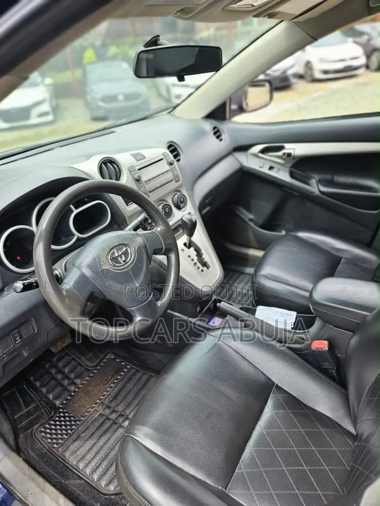 Toyota Matrix 2010 Blue