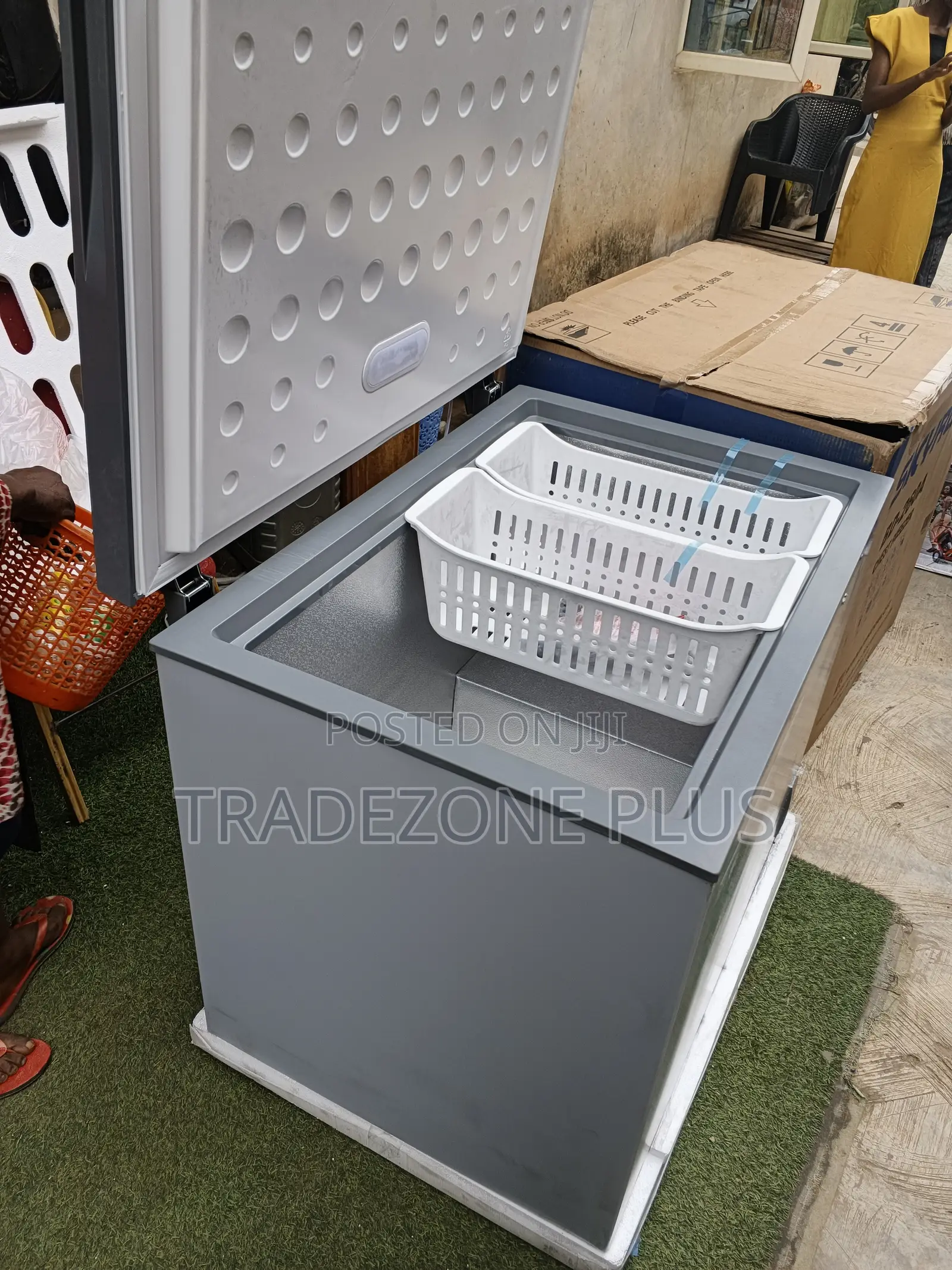 Skyrun BD-260A Chest Freezer – Reliable Home Business Use