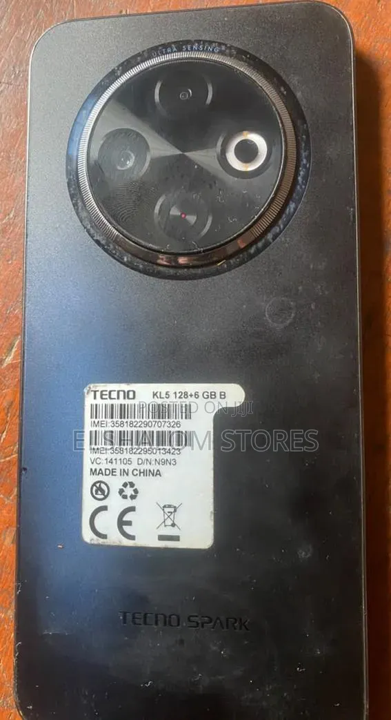 Tecno Spark 30C 128 GB Black