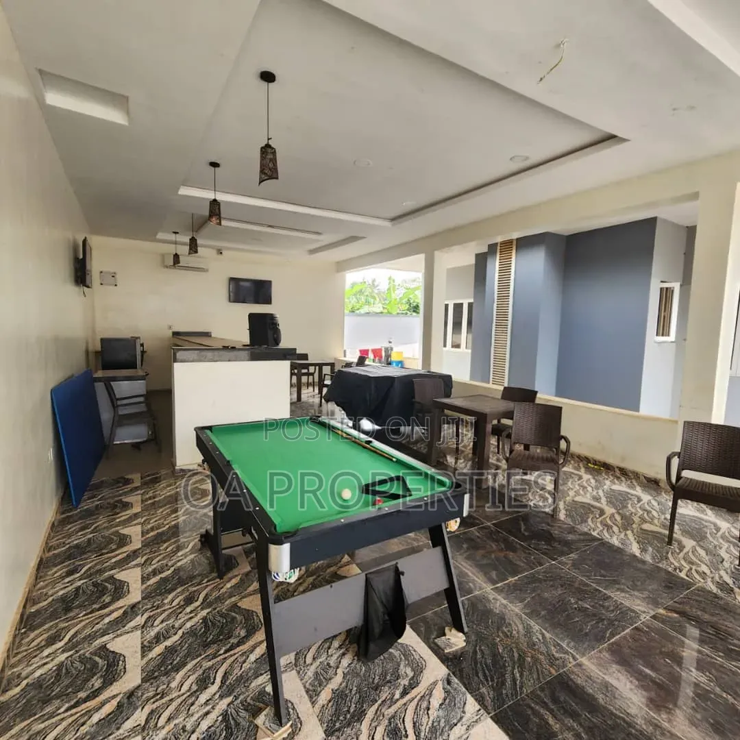 Functional 36-Room Hotel With a Hall/Event Centre, Ologuneru, Ibadan.