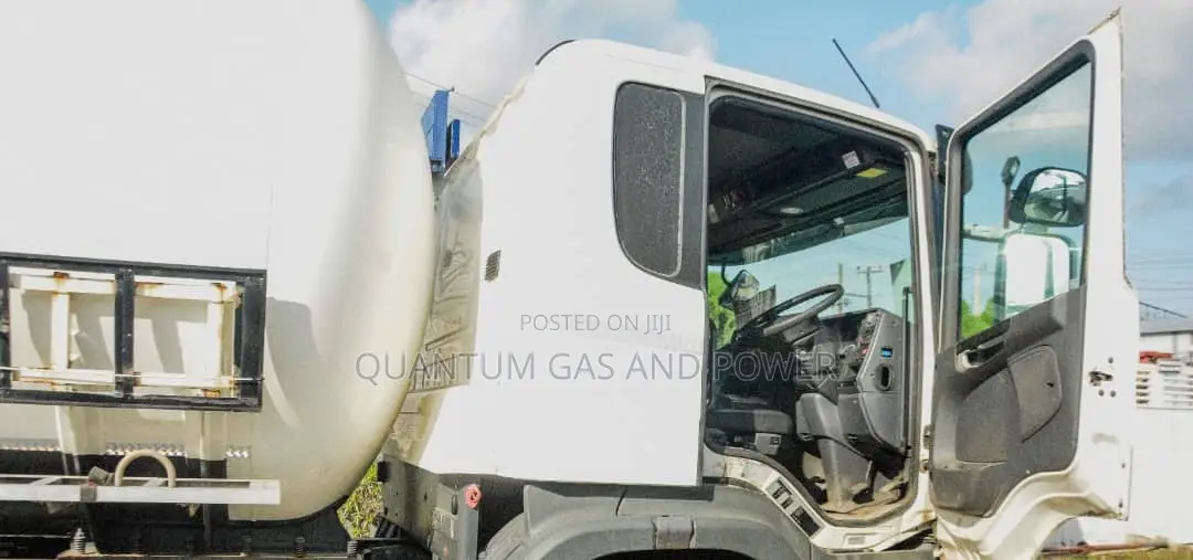 Hire 10 Tons Scania LPG Truck