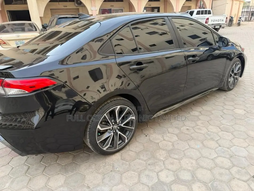 Toyota Corolla SE 2020 Black