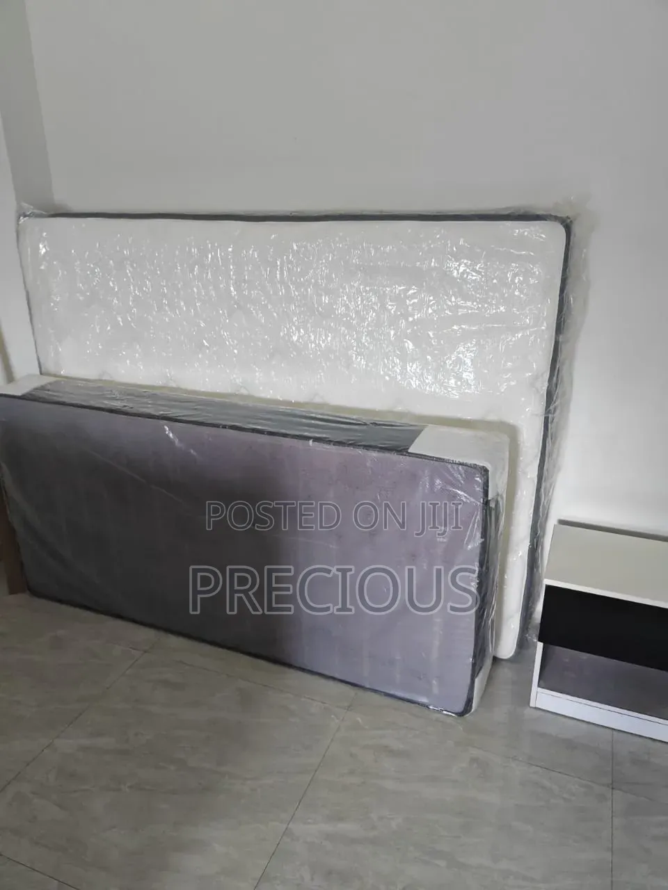 Box Orthopedic Mattress.