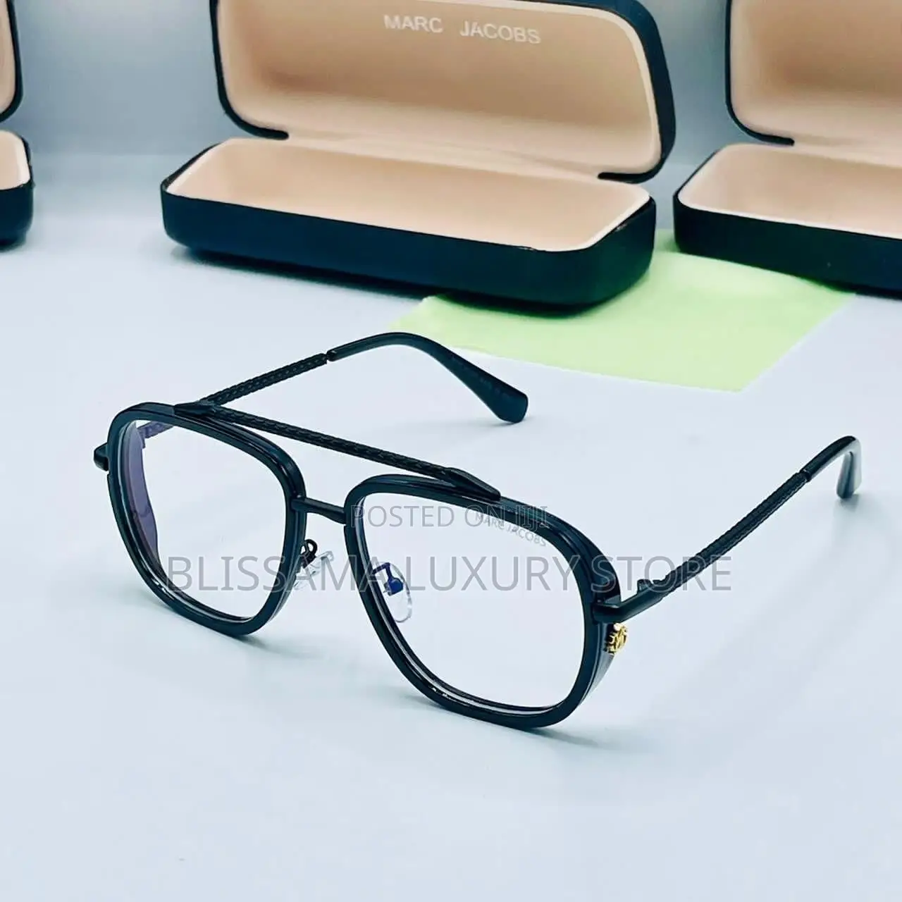 Marc Jacobs Luxury Men Designer Glasses – Stylish Premium Quality