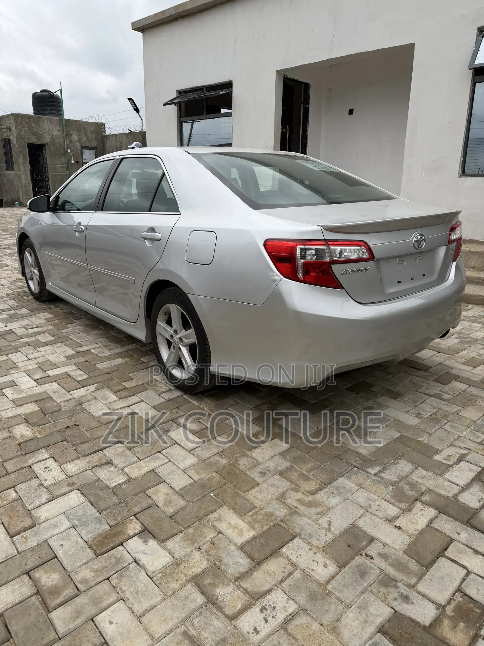 Toyota Camry 2013 Silver