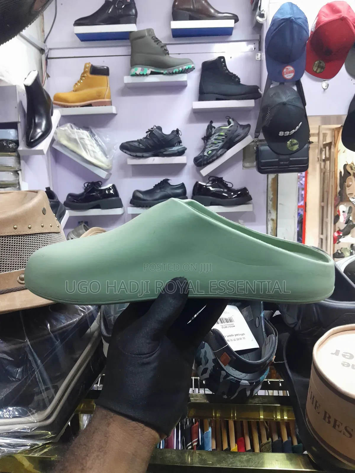 Luxury Balenciaga Pool Closed Slide Sandals – Mint Green