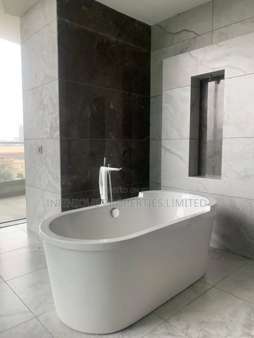4bdrm Apartment in Ikoyi for rent