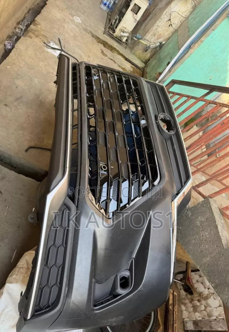 Complete Front Bumper Highlanders Grand
