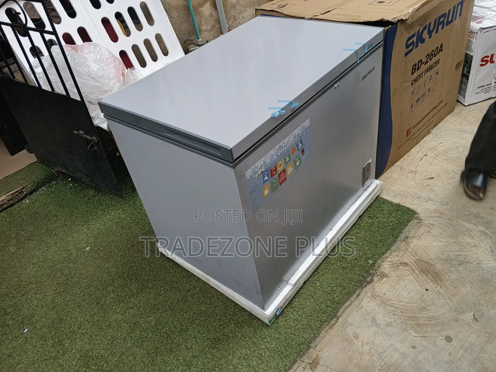 Skyrun BD-260A Chest Deep Freezer – 260L High-Capacity Storage