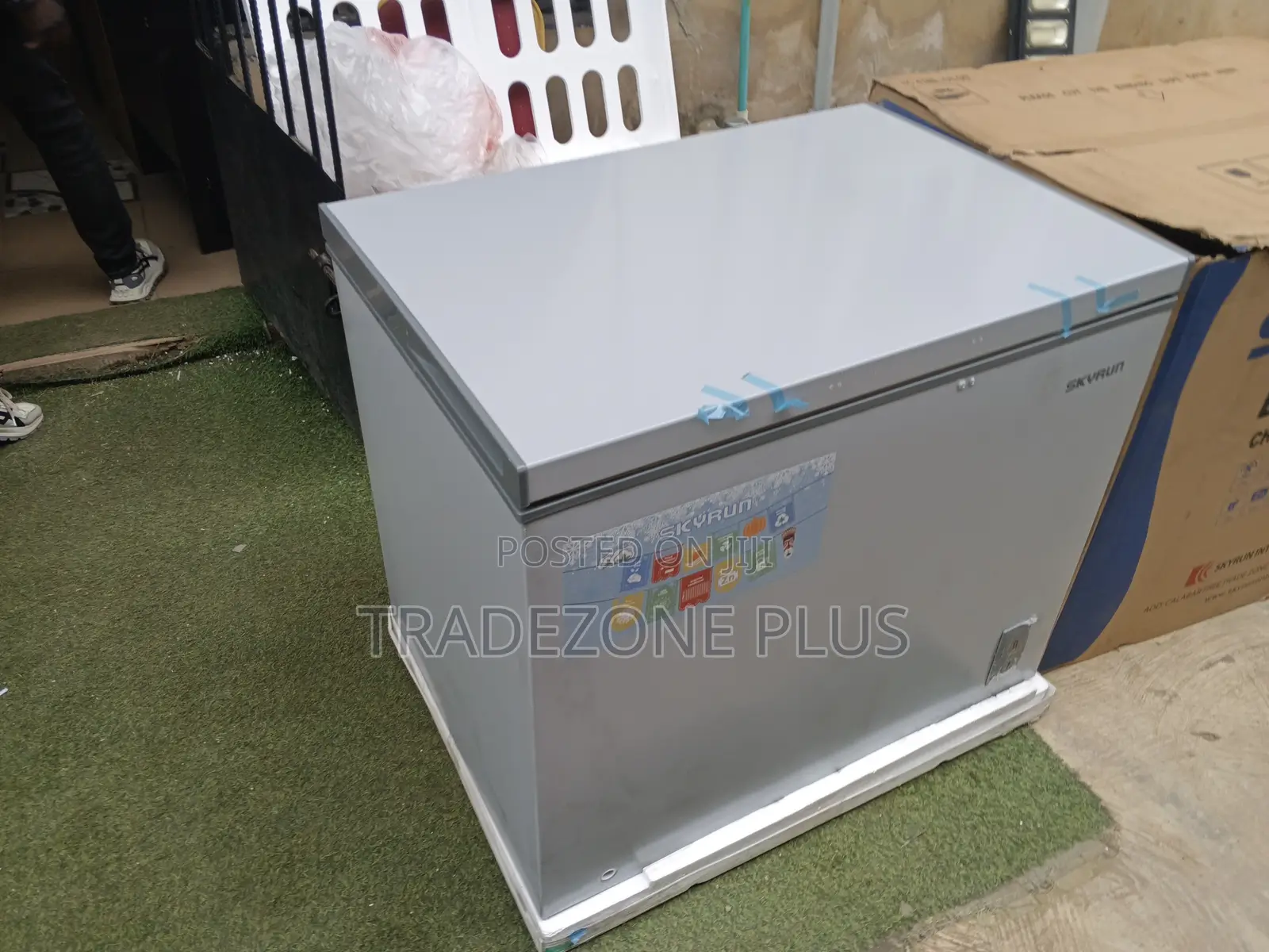 Skyrun 260L Chest Freezer – Dependable Freezing for Home Business