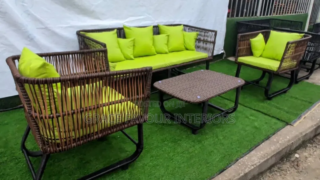 Elegance Outdoor
