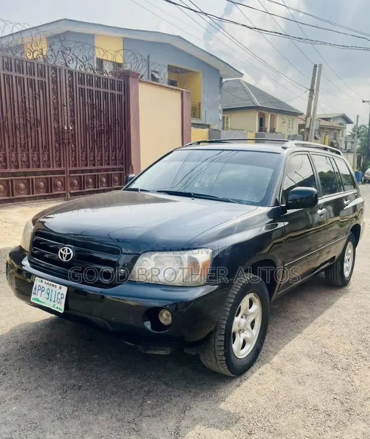 Toyota Highlander 2004 Black