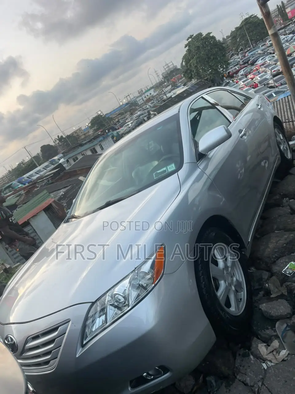Toyota Camry LE 4dr Sedan (2.4L 4cyl 5A) 2009 White