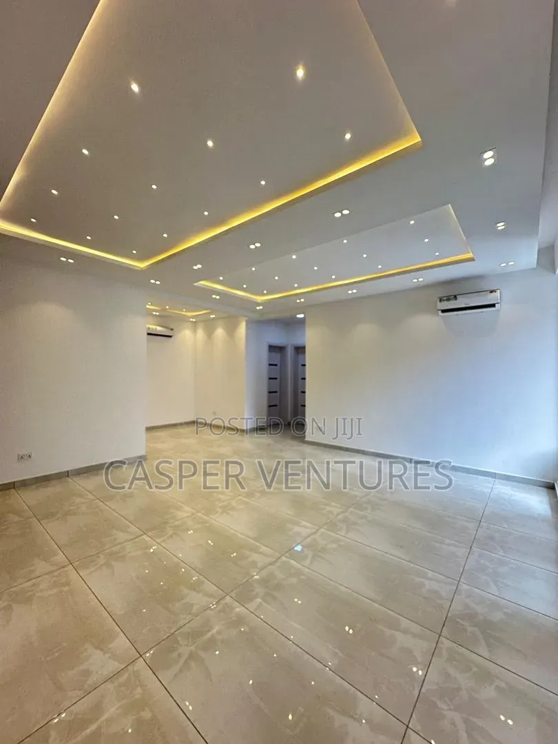 3bdrm Apartment in Chris Madueke, Lekki Phase 1 for sale