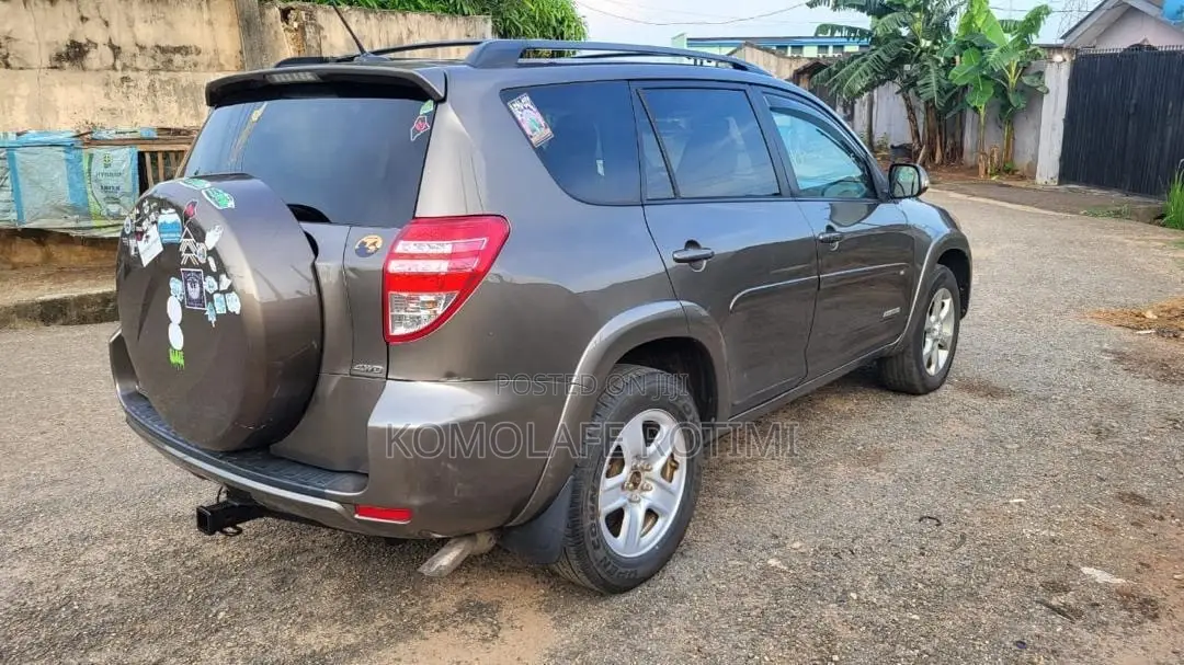 Toyota RAV4 3.5 Limited 2010 Brown