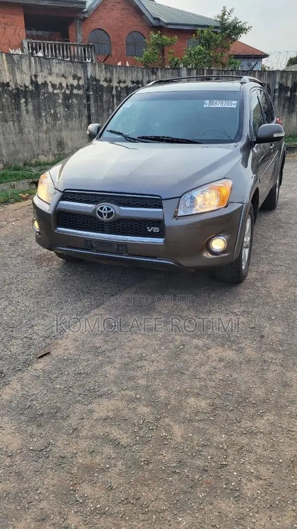Toyota RAV4 3.5 Limited 2010 Brown