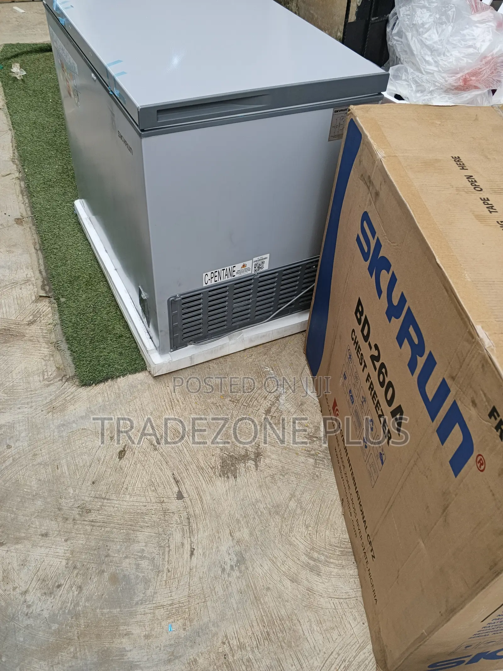 Skyrun 260L Freezer – BD-260A Spacious Chest Storage