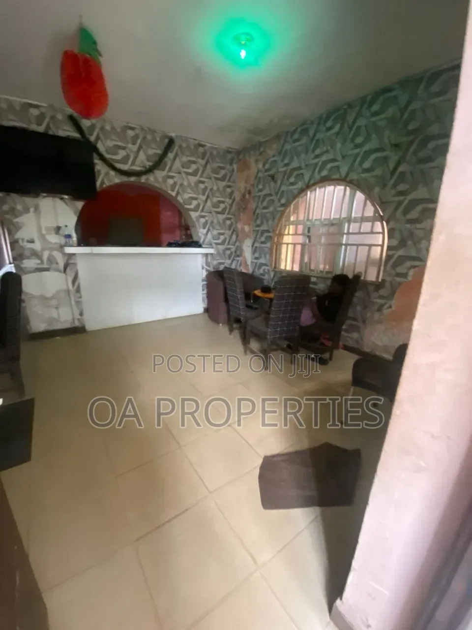 13rooms Hotel for Lease or Sales at Alakia, in the Heart of Ibadan*